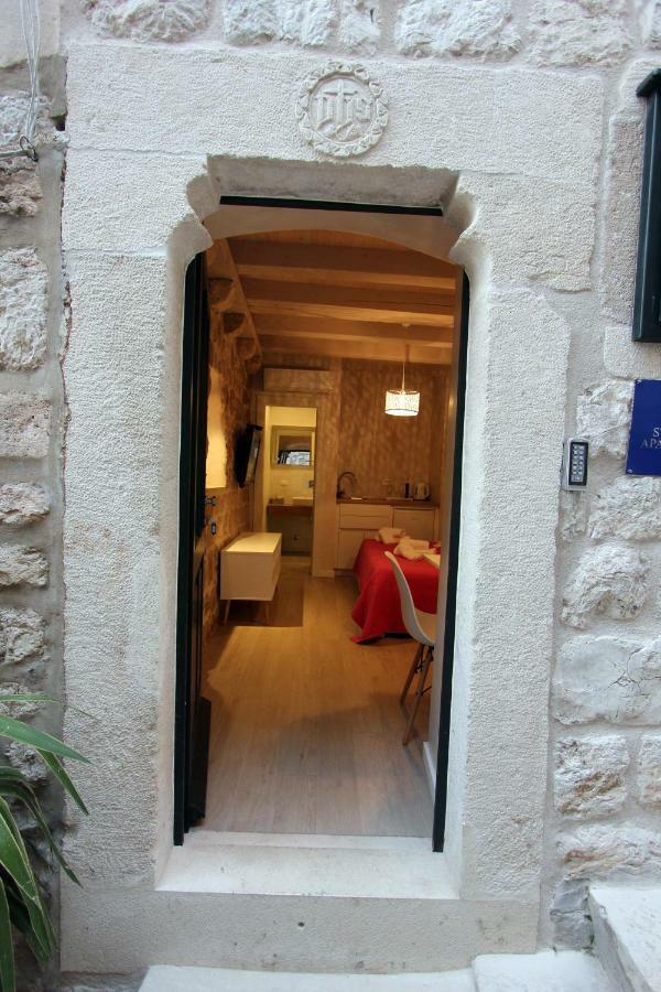 Apartament Old Town Marko *